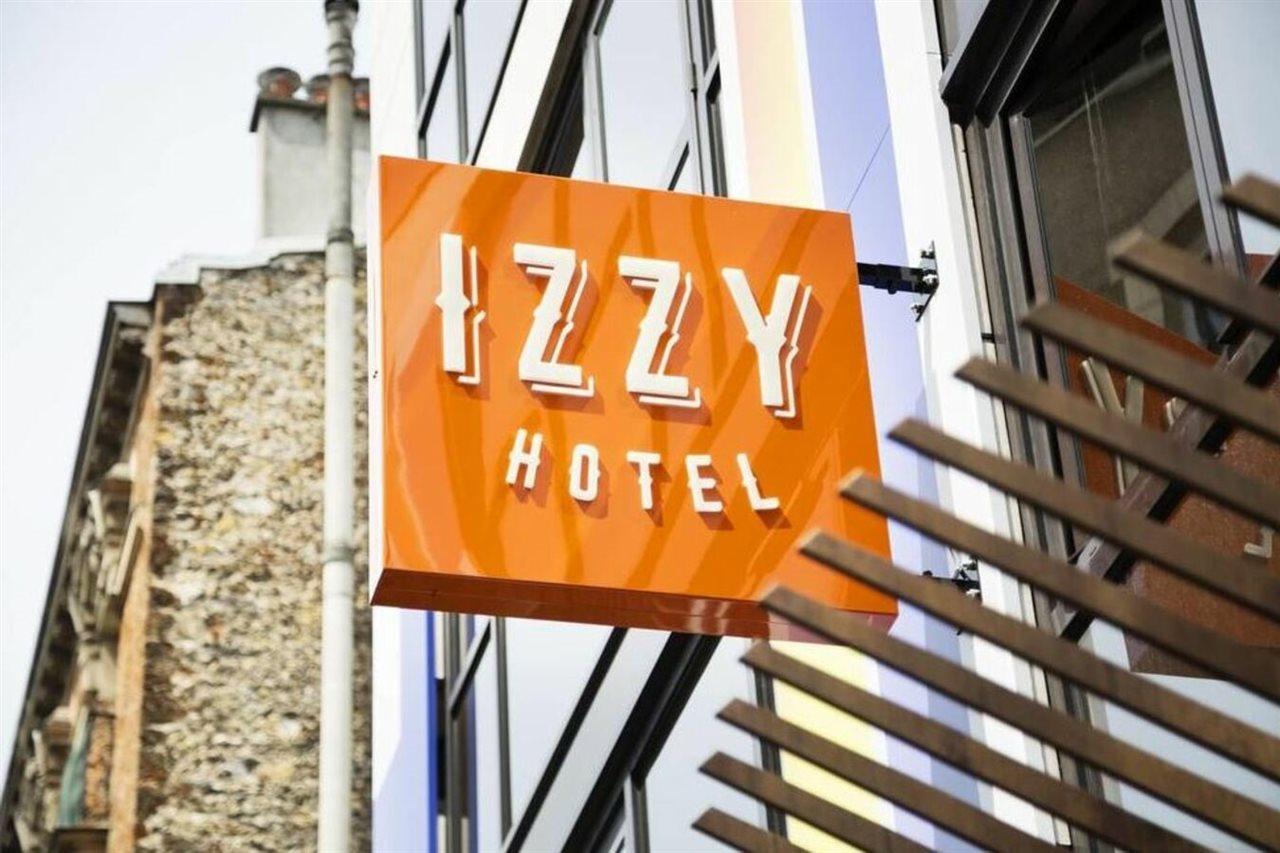 Hotel Izzy Исси-ле-Мулино Экстерьер фото